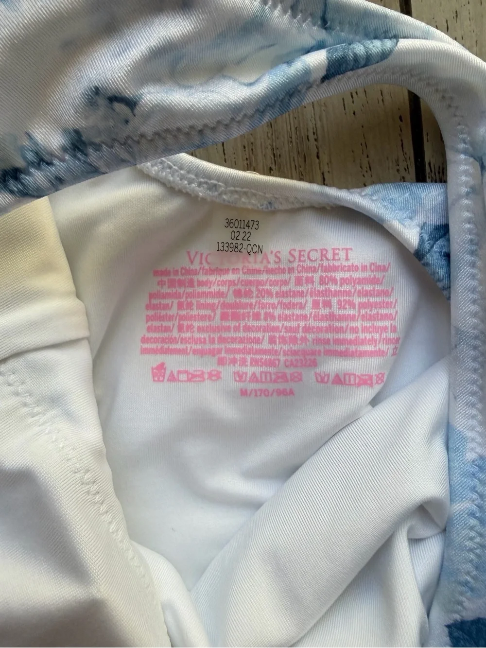 Victoria's Secret NWT One-Shoulder Light Blue Floral Swimsuit size M